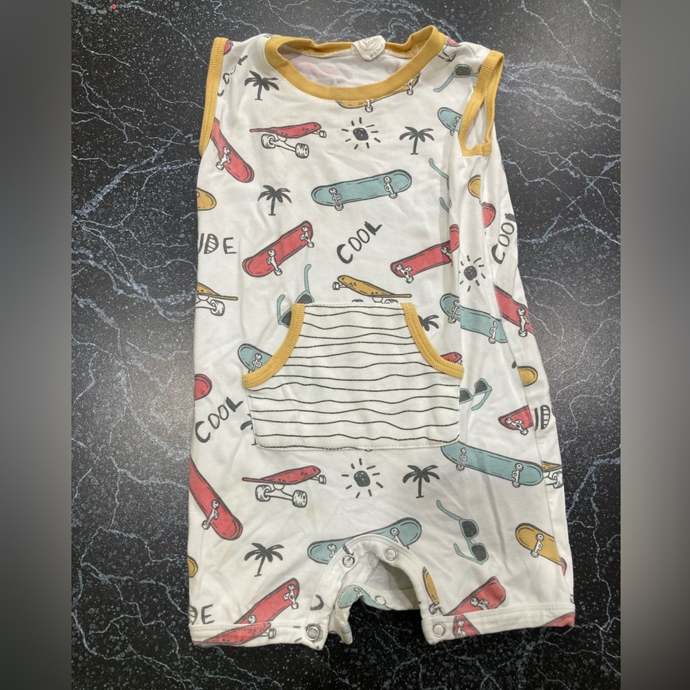 Tessa Babe 9-12 month romper